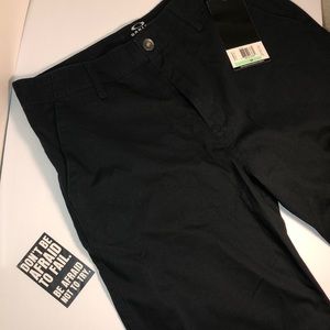 Men’s Black Oakley Cargo Shorts